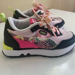 PUMA Rider Shoes-Girls Size 12.5